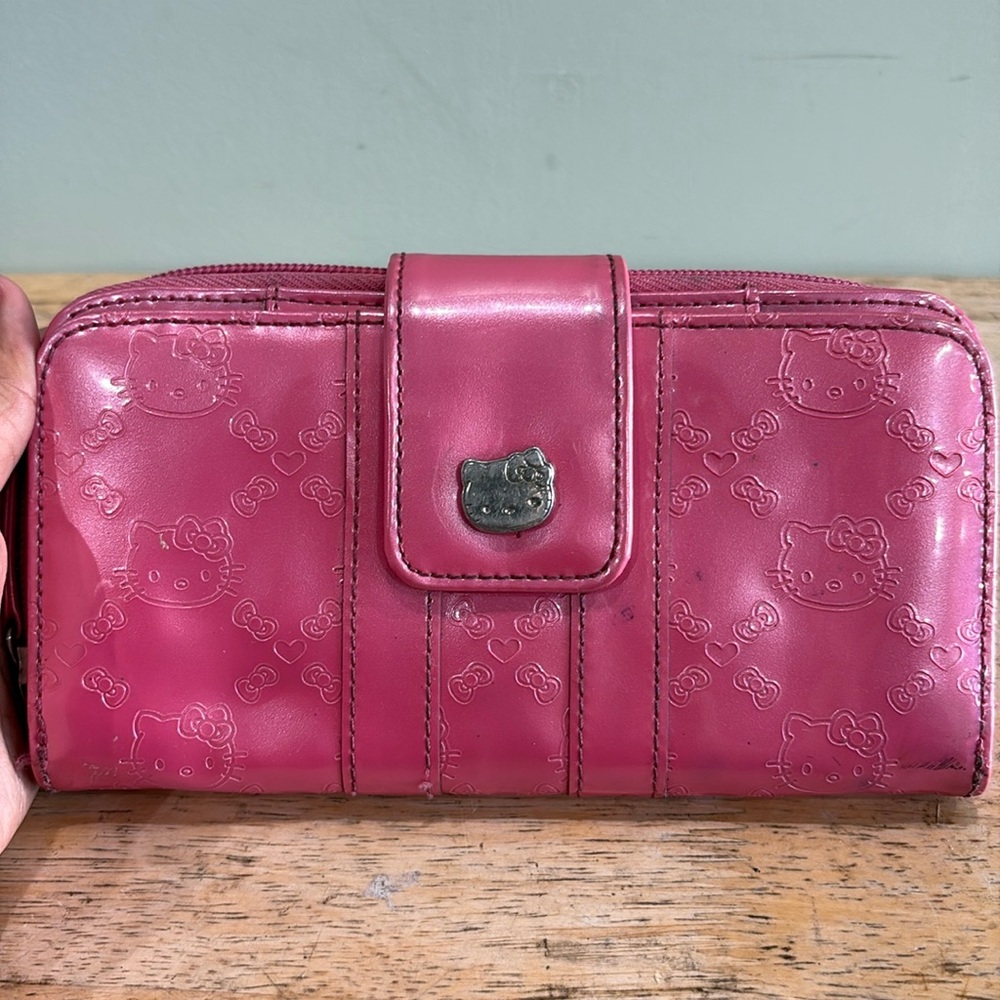 Loungefly Hello Kitty Wallet